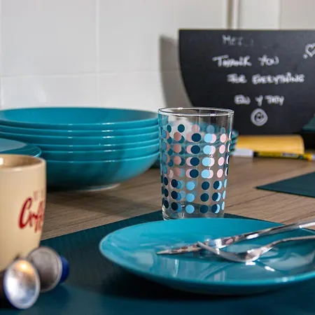 Mops Bob Lägenhet Budapest